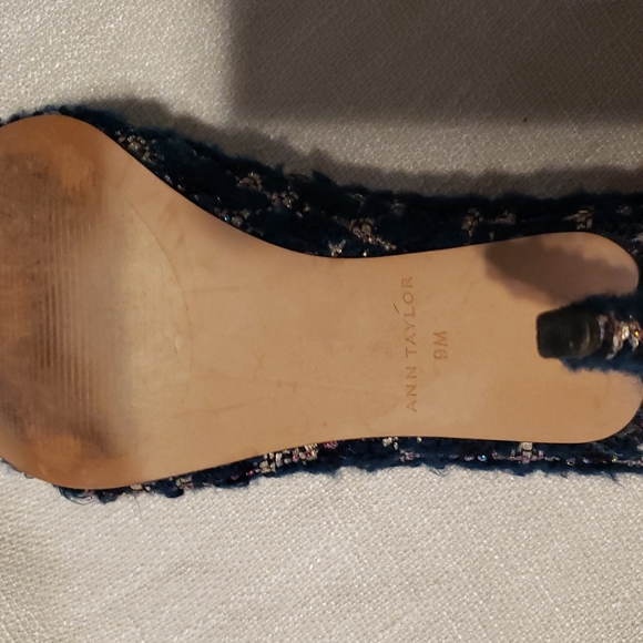 Ann Taylor tweed pumps - Picture 7 of 9